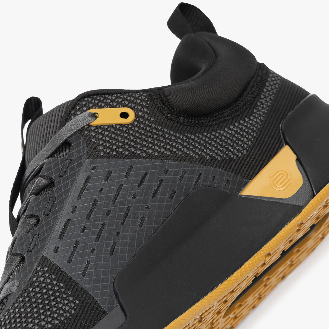 While On Earth Move Trainer