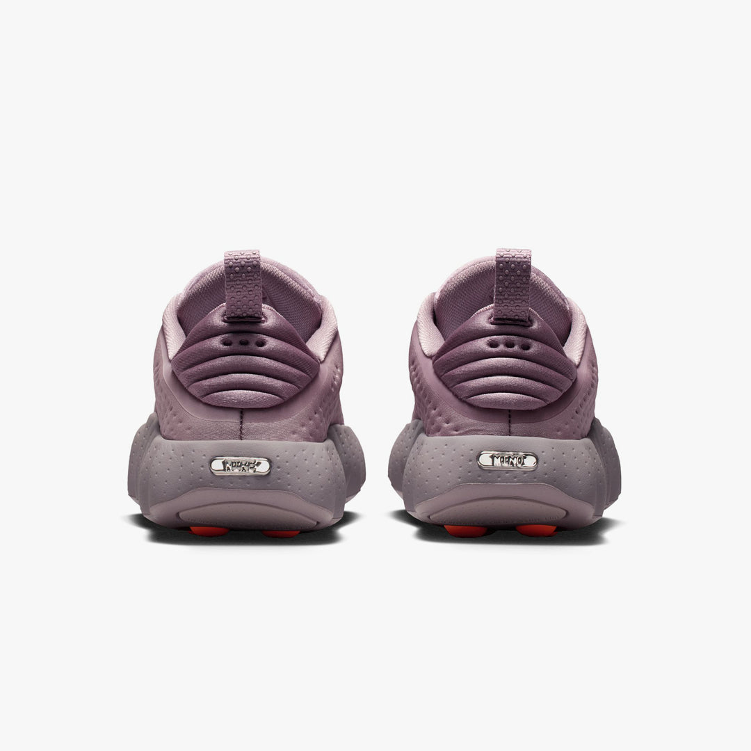 Nike Mind 002