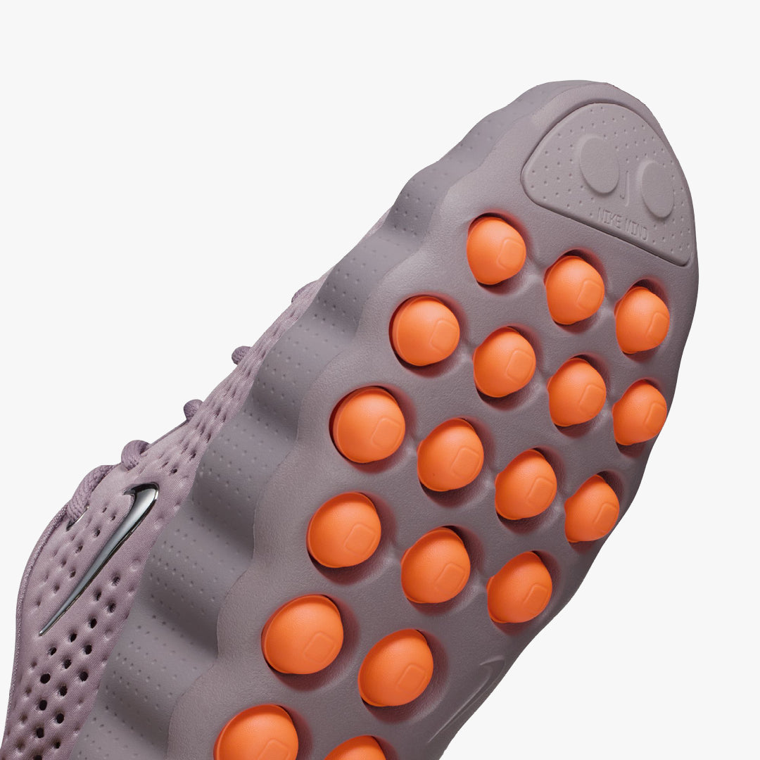 Nike Mind 002