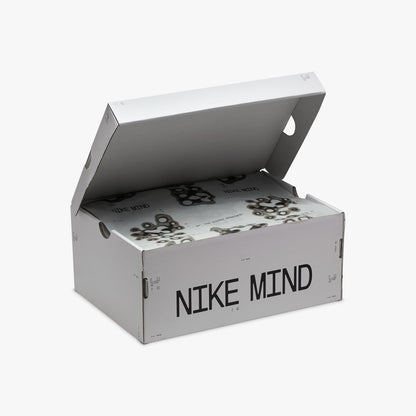 Nike Mind 002