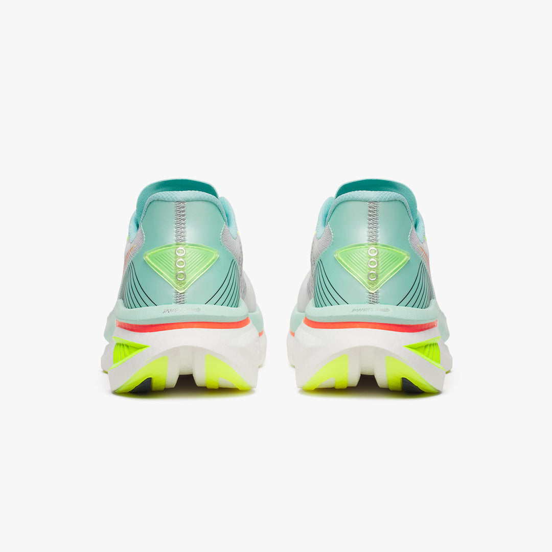 Saucony Endorphin Azura
